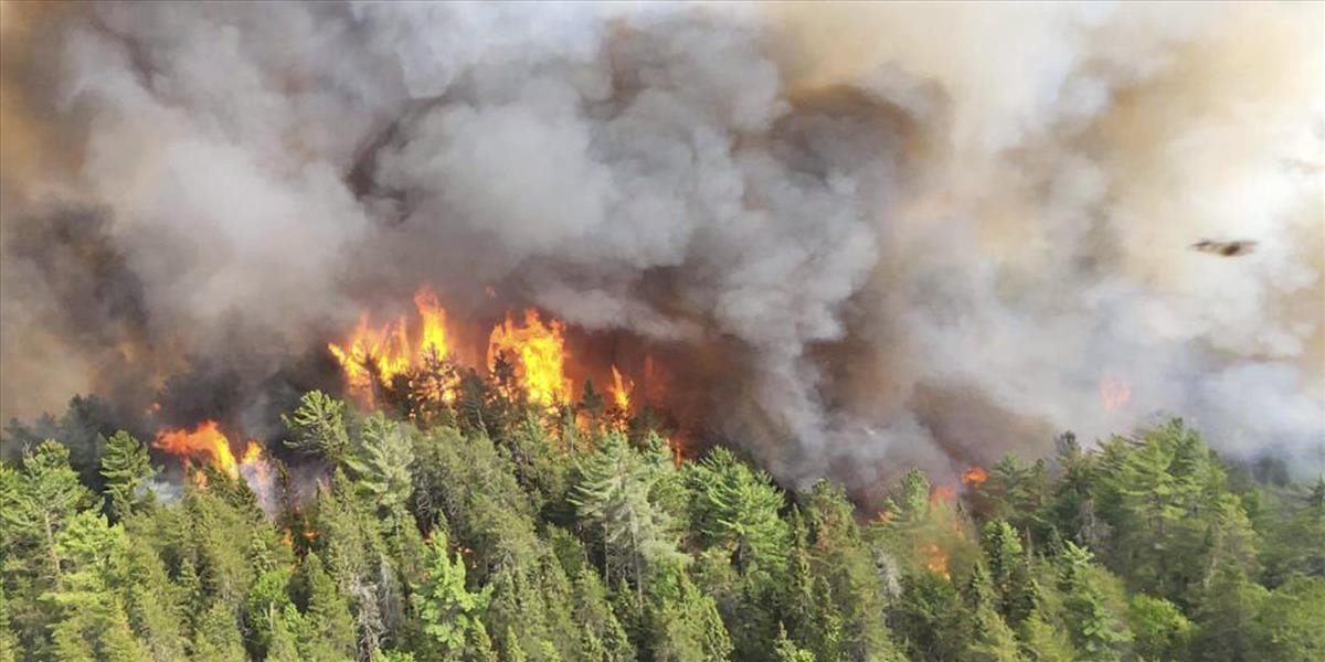 Požiare v Kanade sa zintenzívnili; úrady sa boja, že by mohli trvať celé leto
