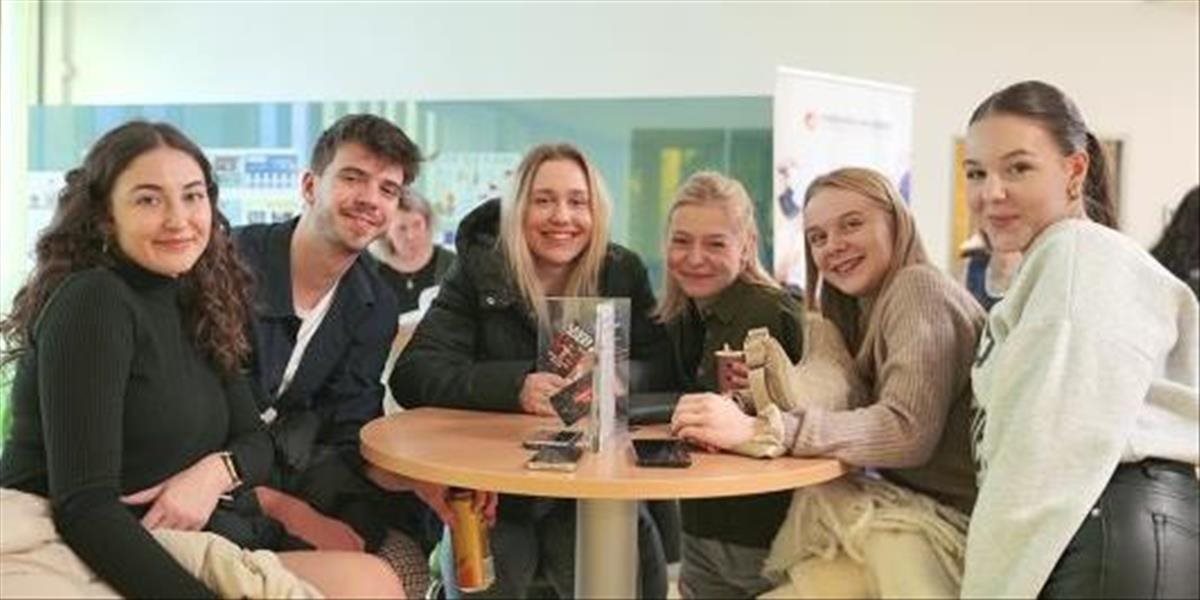 Zástupcovia Študentskej rady vysokých škôl ocenili päticu najlepších študentských organizácií za rok 2022