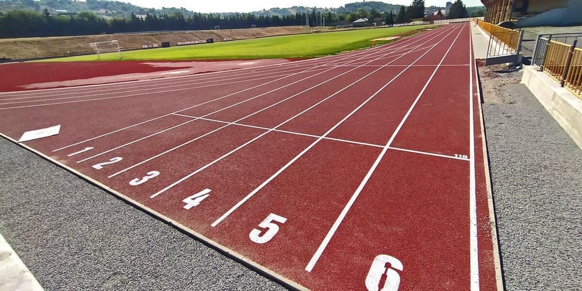 Nové tréningové atletické centrum v Spišskej Novej Vsi bude onedlho slúžiť verejnosti