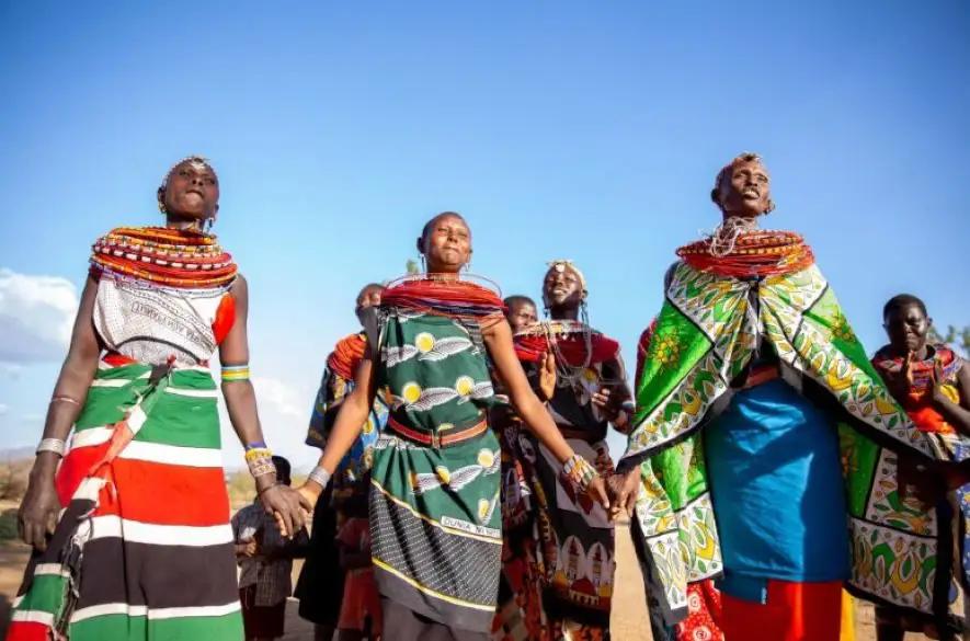 Spoznajte dedinu v africkej Keni, kde žijú iba samé ženy a muži tam majú zakázaný prístup