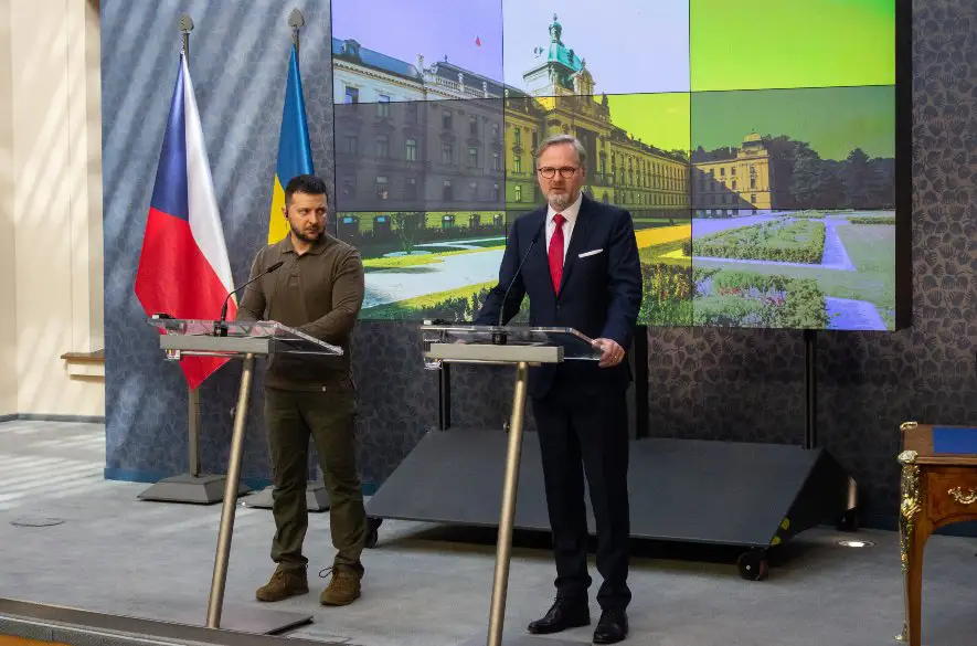 Český premiér Petr Fiala uviedol, že Česko daruje Ukrajine útočné helikoptéry a muníciu