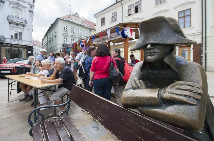 Na bratislavské Hlavné námestie v piatok zavíta Francúzsky deň