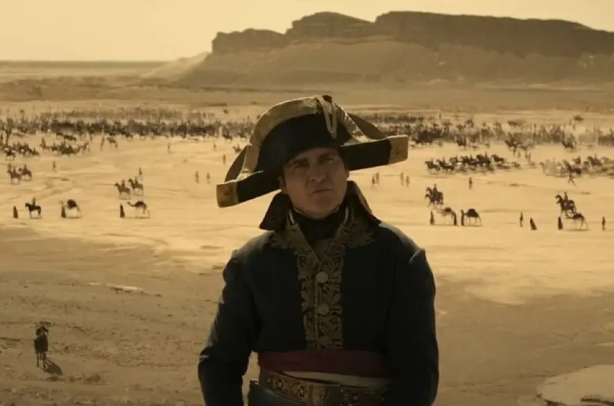Napoleona v novej výpravnej historickej dráme Ridleyho Scotta si zahrá Joaquin Phoenix