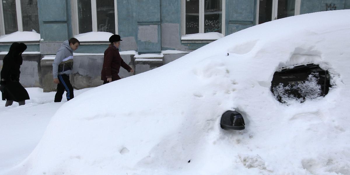 Rusi začali skladovať sneh pre ZOH 2014