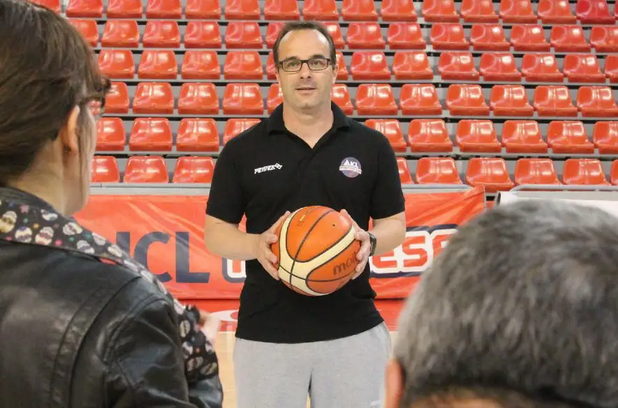 Basketbal: Španiel Ocampo je nový tréner basketbalistov Česka