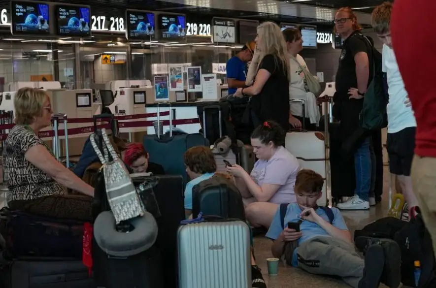 Štrajky na letiskách v Taliansku a Belgicku postihli tisíce turistov