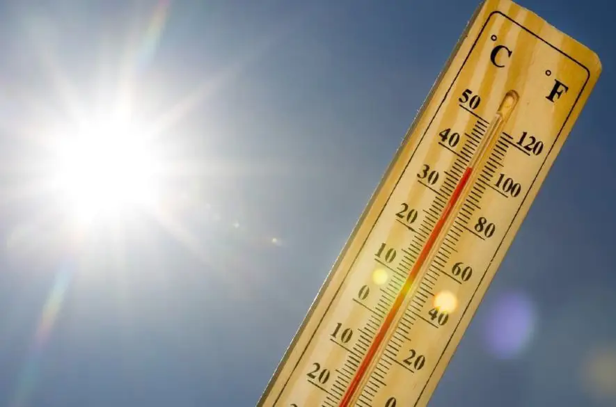 Na juhu Slovenska platí výstraha druhého stupňa, teploty môžu dosiahnuť až 35 stupňov!