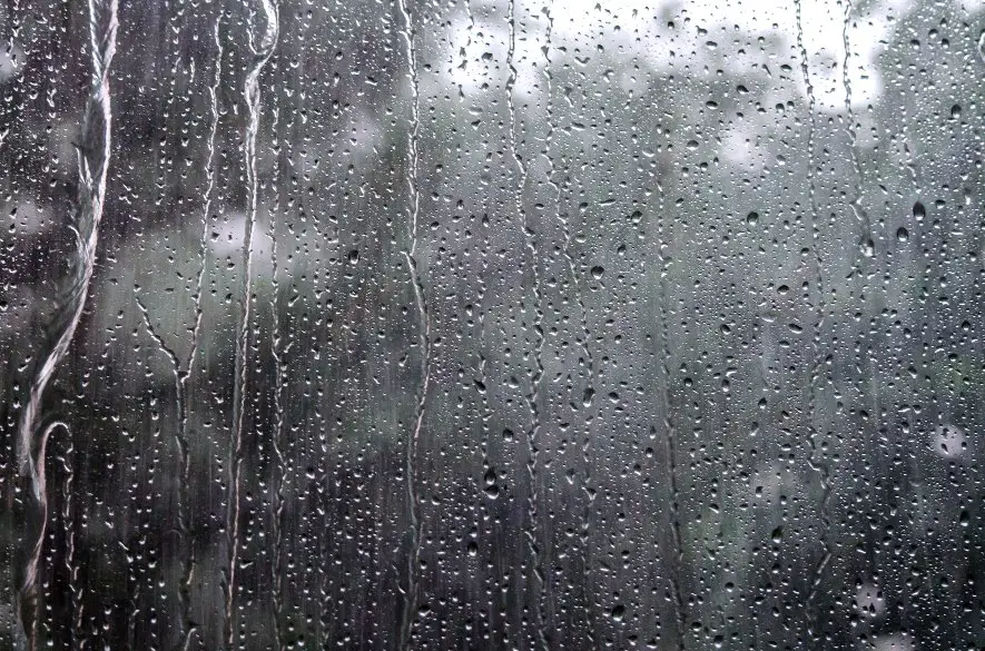 V stredu sa môžu vyskytnúť búrky, výstraha platí pre celé Slovensko