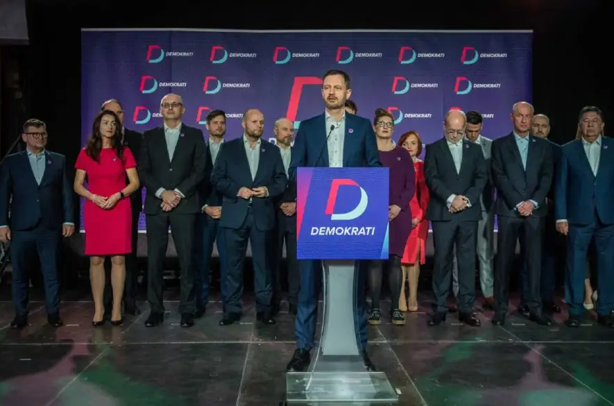 Demokrati chcú od premiéra plán, ako zabezpečí vyšetrovanie bez zásahov politiky