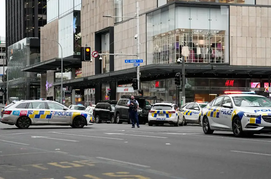 Streľba v Aucklande si vyžiadala dve obete na životoch a šesť zranených