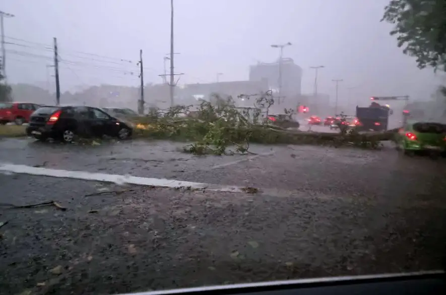 Počet obetí ničivých búrok na Balkáne stúpol na päť