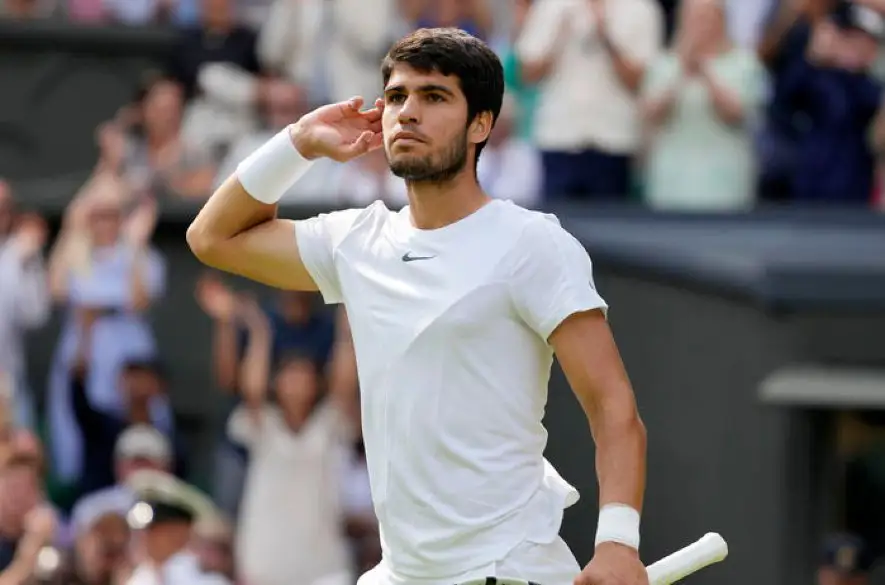Španiel Carlos Alcaraz na čele rebríčka ATP, Slovák Alex Molčan klesol na 118. miesto