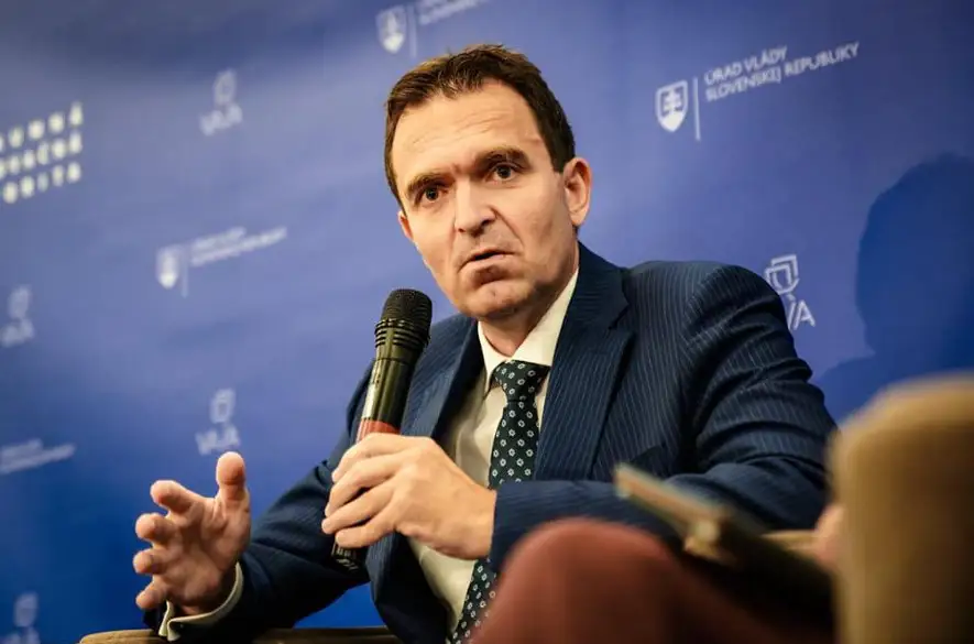 Slovenskí autodopravcovia chcú rokovať s premiérom  Ľudovítom Ódorom