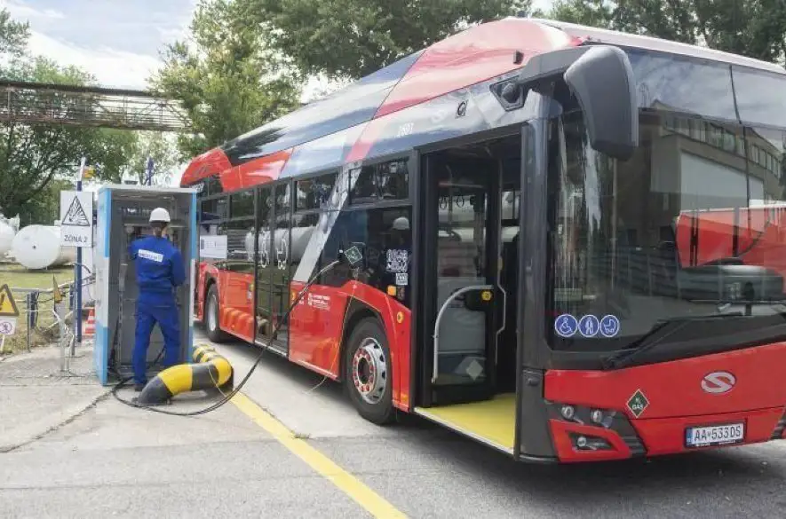 V hlavnom meste začnú premávať prvé štyri vodíkové autobusy