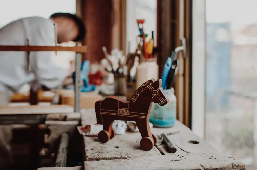 V obci Šaľa priblížia tvorivé dielne výrobu hračiek, keramiky a modrotlače