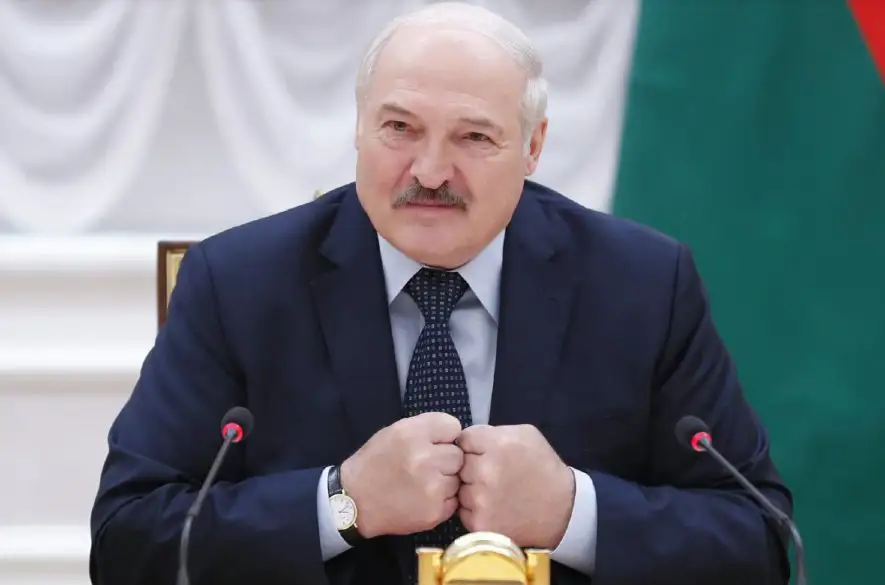 Bieloruský prezident Lukašenko tvrdí, že jeho slová o exkurzii vagnerovcov do Poľska boli žart