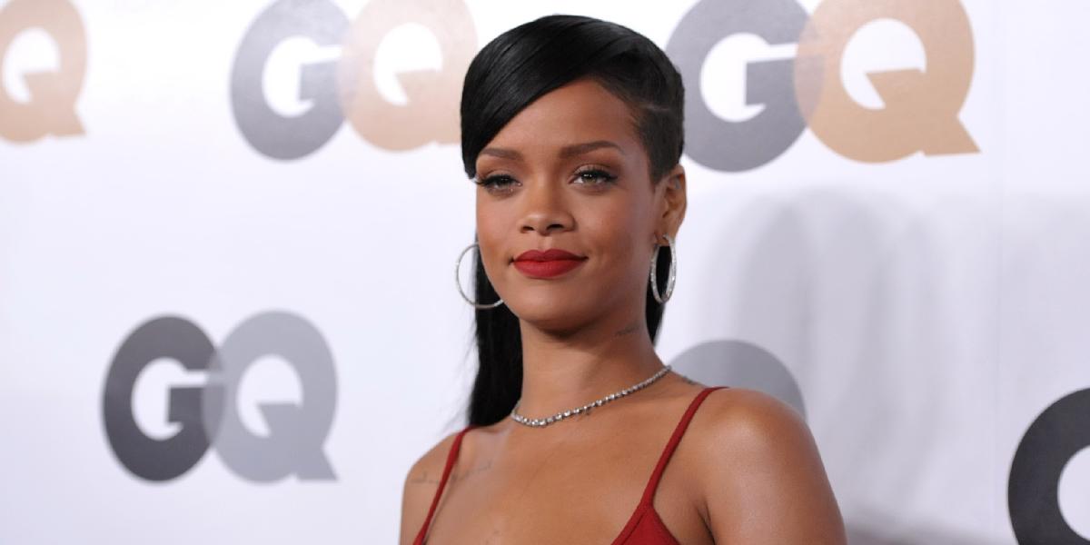 Nevkusná Rihanna: Má najhorší účes 21. storočia!
