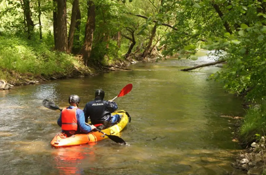 V obci Bušince pribudla turistická útulňa pre ľudí, ktorí splavujú Ipeľ