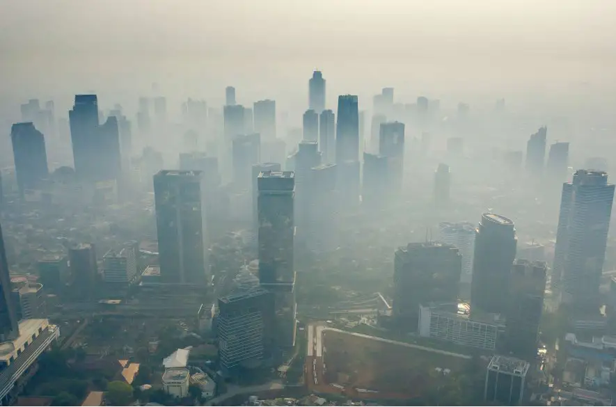 Najviac znečisteným mestom na svete sa stala indonézska Jakarta