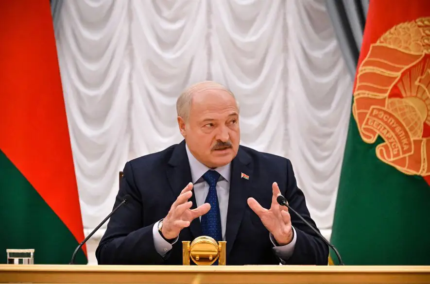 Bieloruský prezident Lukašenko vyhlásil, že je pripravený rokovať s Poľskom