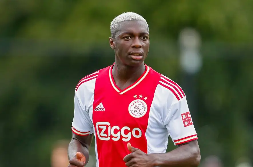Dánsky úočník Daramy z Ajaxu prestúpil do Stade Reims za rekordnú klubovú sumu