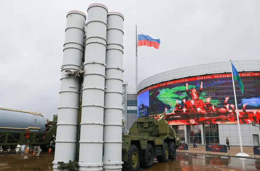 V Moskve sa začal medzinárodný veľtrh vojenskej techniky Army 2023