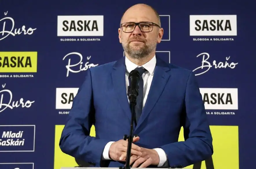 Členovia strany SaS žiadajú o predvolanie maďarského veľvyslanca kvôli Szijjártóovi