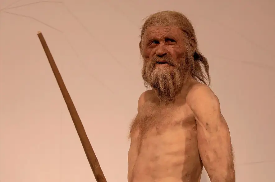 Ľadový muž Ötzi bol vraj tmavší a plešatý