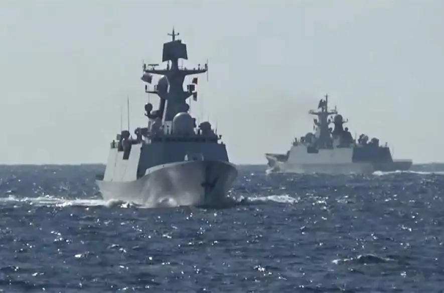 Rusko a Čína podnikajú v Tichom oceáne spoločné námorné cvičenia