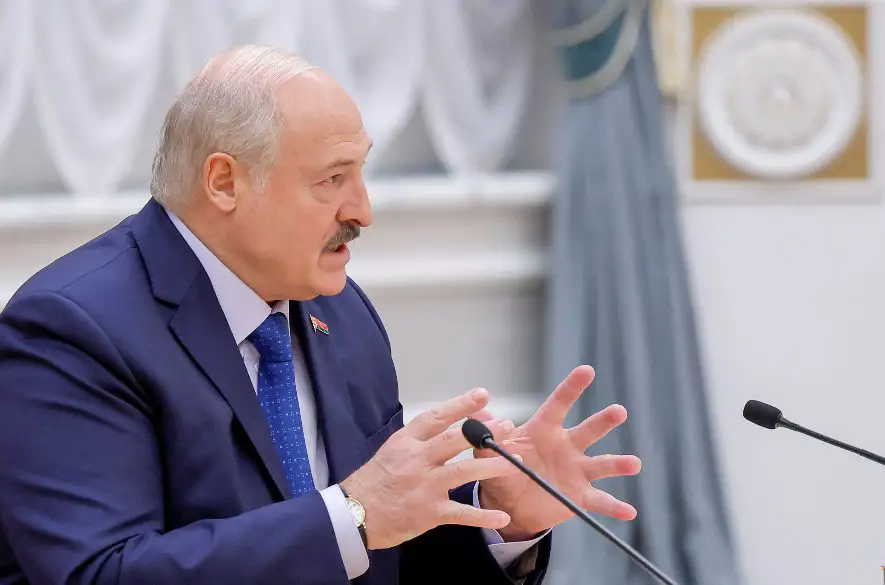 Lukašenko: "Putin netlačí Bielorusko do vojny s Ukrajinou"