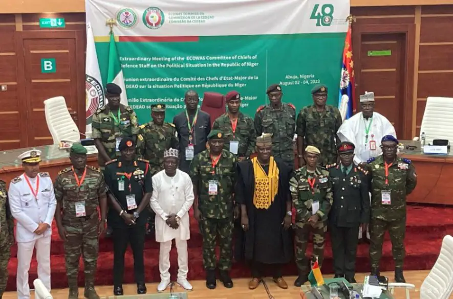 Náčelníci armád ECOWAS rozhodujú o prípadnej intervencii voči pučistom v Nigeri