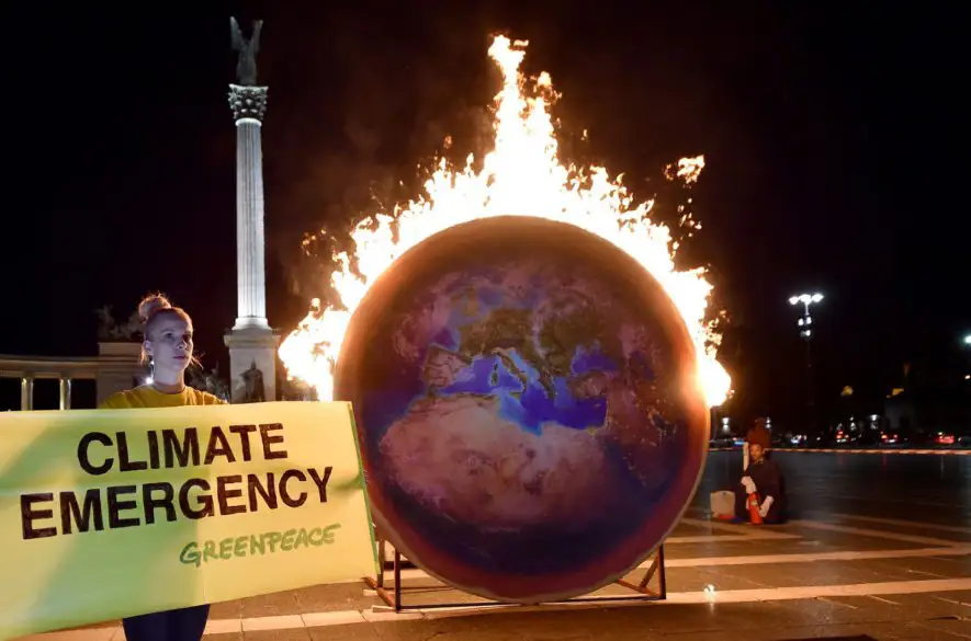 Európske energetické firmy nerobia nič pre riešenie zmeny klímy, tvrdí spoločnosť Greenpeace
