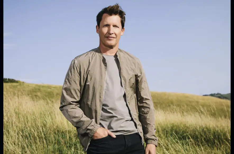 Spevák James Blunt príde opäť budúci rok do Bratislavy