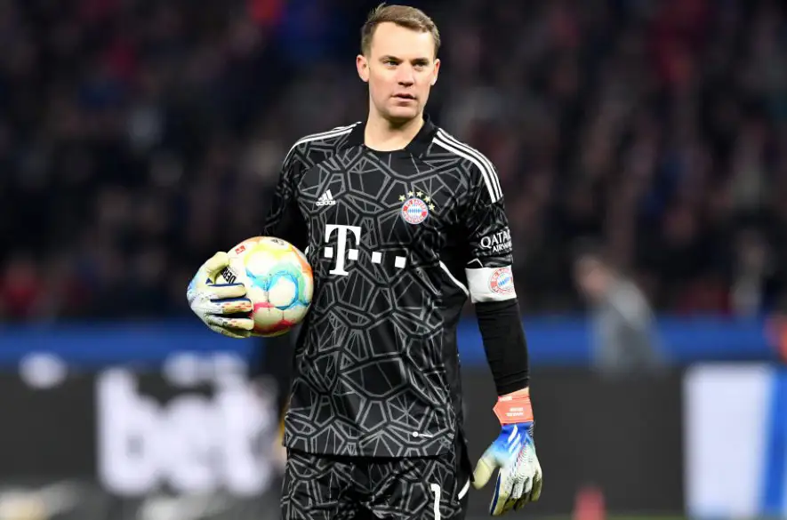 Nemecký brankár Neuer sa po zlomenine nohy vrátil do tréningového procesu Bayernu