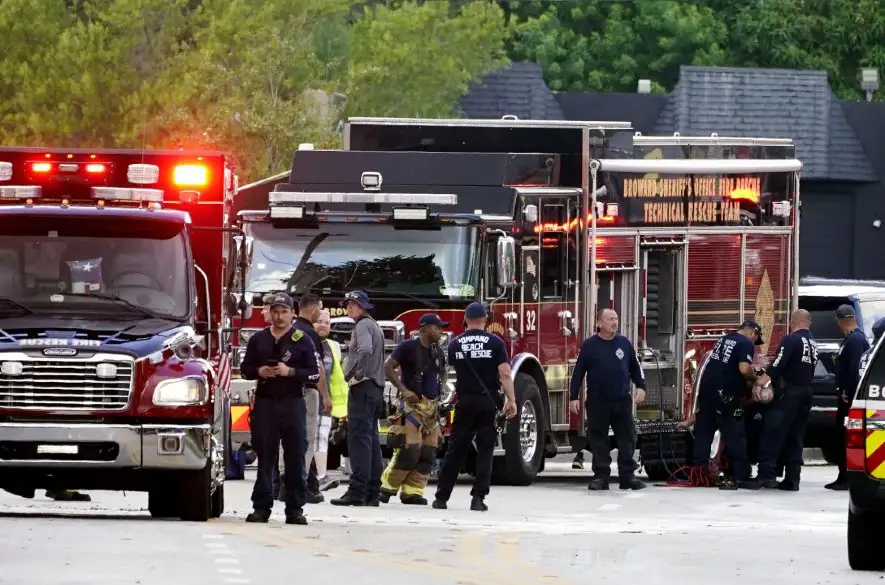 USA: Záchranársky vrtuľník sa zrútil na bytový komplex, zahynuli dve osoby