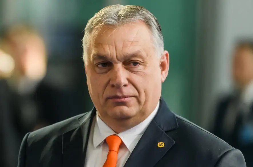 Orbán v rozhovore s Carlsonom: Trump môže zachrániť Západ, ba aj celé ľudstvo