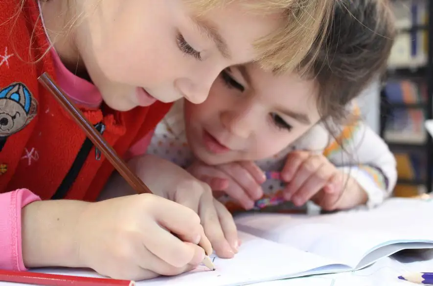 Ukrajinské deti majú pre neustále narúšanie vyučovania problémy s učením