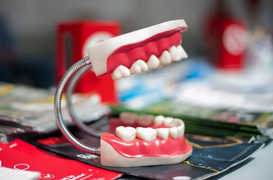 V Liptovskom Mikuláši zubári vŕtajú bezkontaktne vďaka laseru