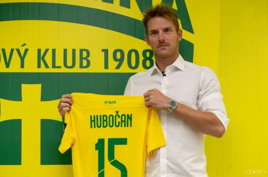 Slovenský futbalista Tomáš Hubočan sa po 15 rokoch vrátil do Žiliny, podpísal ročnú zmluvu