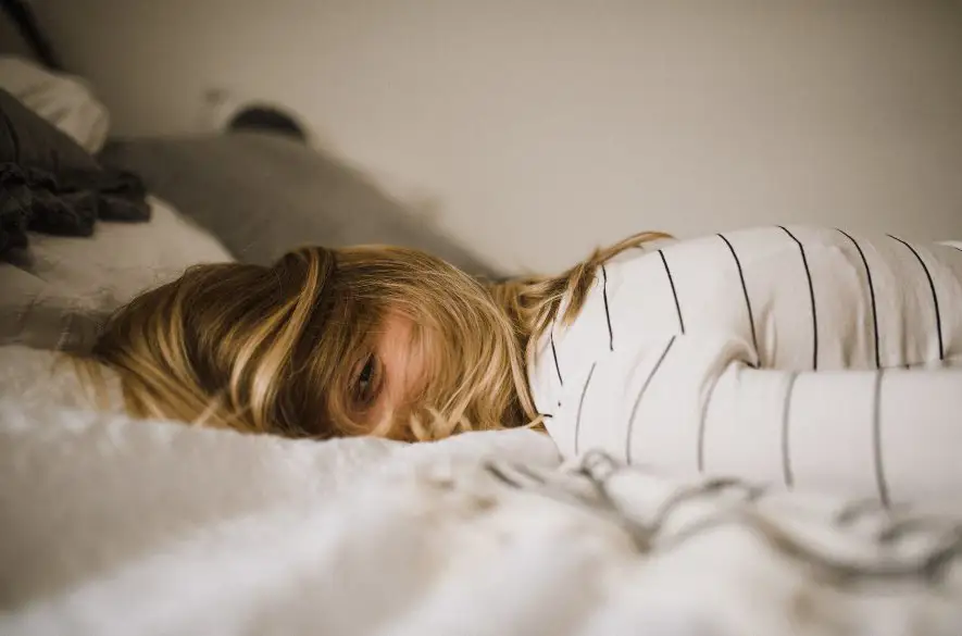 Syndróm chronickej únavy – keď mozog je vo večnej pohotovosti