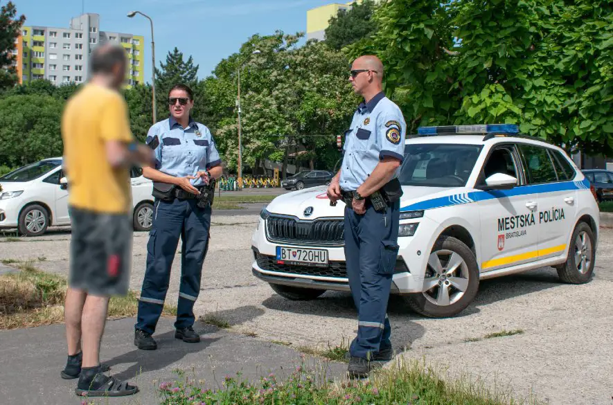 V Bratislave bude na priebeh volieb dohliadať aj mestská polícia