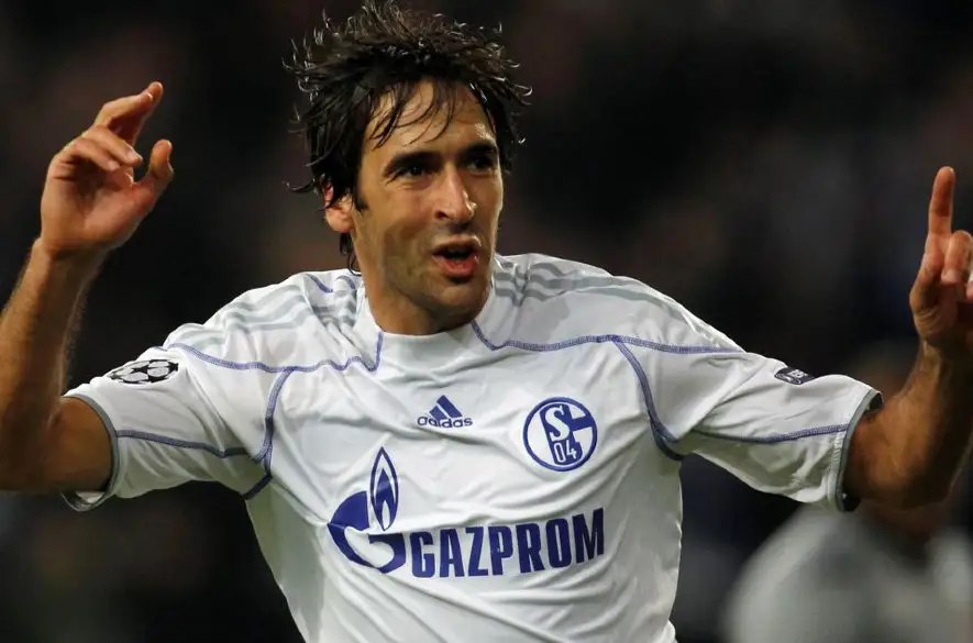 Dlhoročný kľúčový hráč Realu Madrid Raul odmietol ponuku na trénersky post v Schalke 04