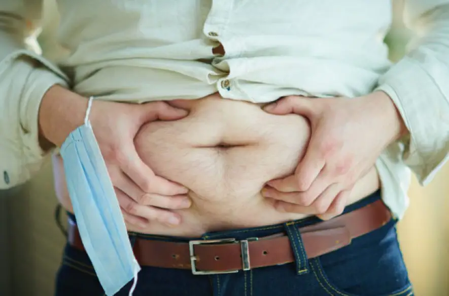Výskumníci našli prepojenie medzi obezitou a úmrtiami na koronavírus