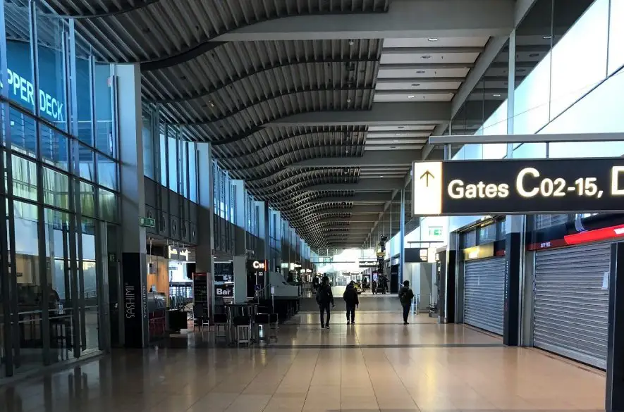 Letisko v Hamburgu po hrozbe voči lietadlu z Iránu obnovilo prevádzku
