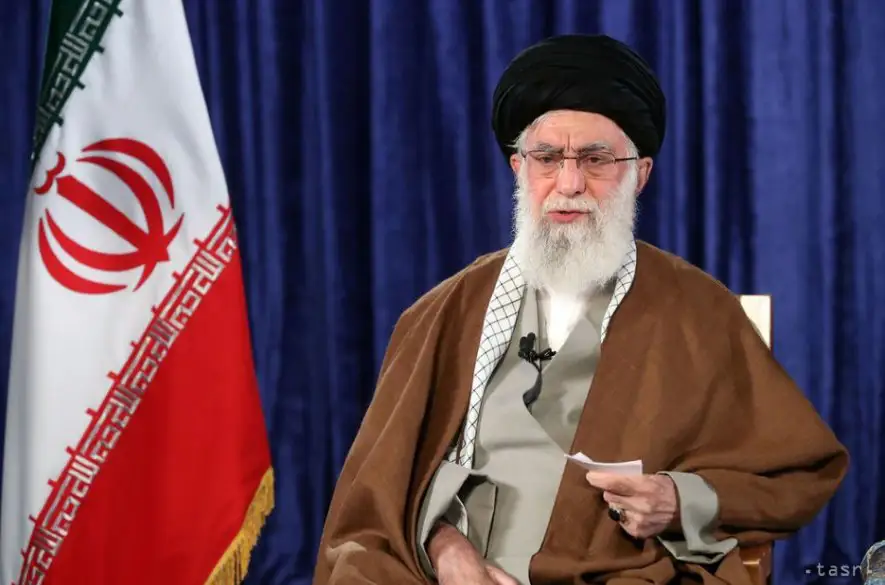 Iránsky vodca Chameneí: "Izrael musí zastaviť genocídu Palestínčanov"
