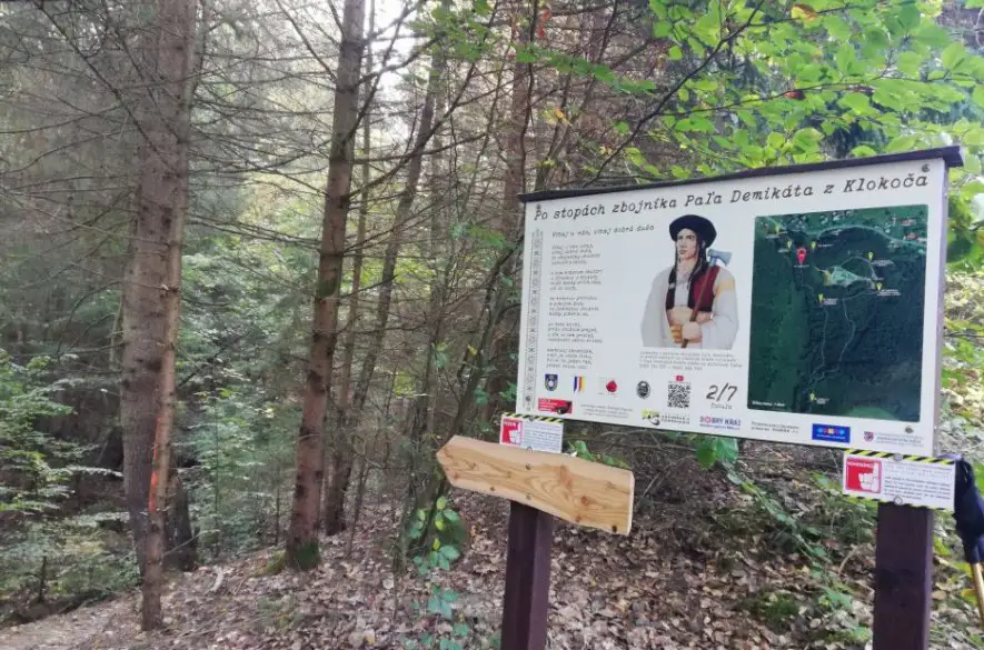 Pod Poľanou otvorili nový lesný park zbojníka Paľa Demikáta
