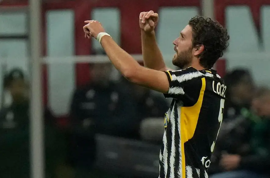 Futbalista Locatelli sa po triumfe Juventusu na pôde AC Miláno neubránil slzám