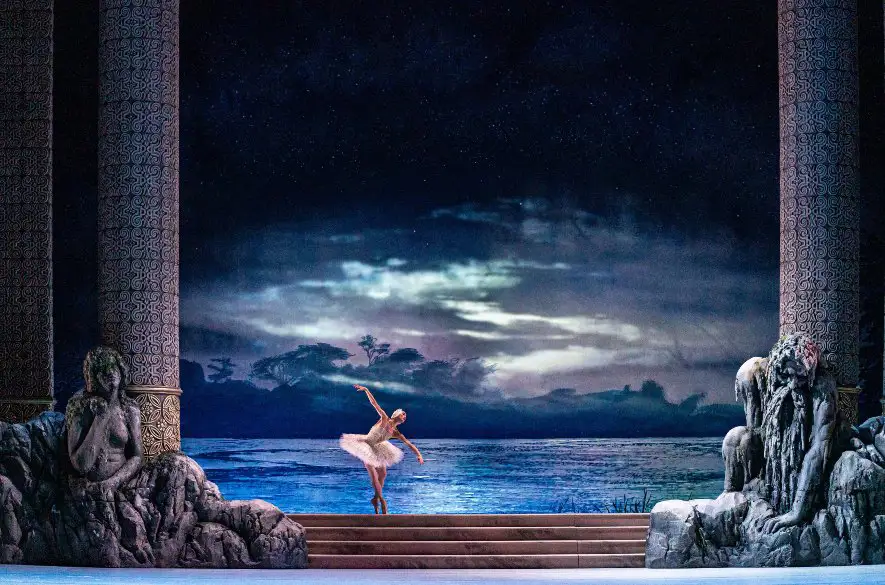 SND: premiéra svetoznámeho  baletu Labutie jazero
