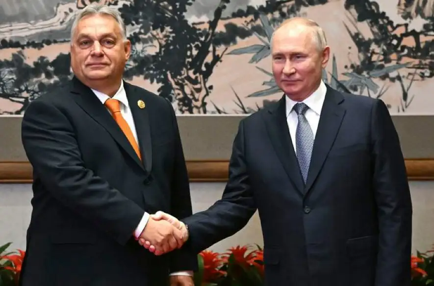 Podľa prieskumu je pre väčšinu Maďarov schôdzka Orbána a Putina neprijateľná