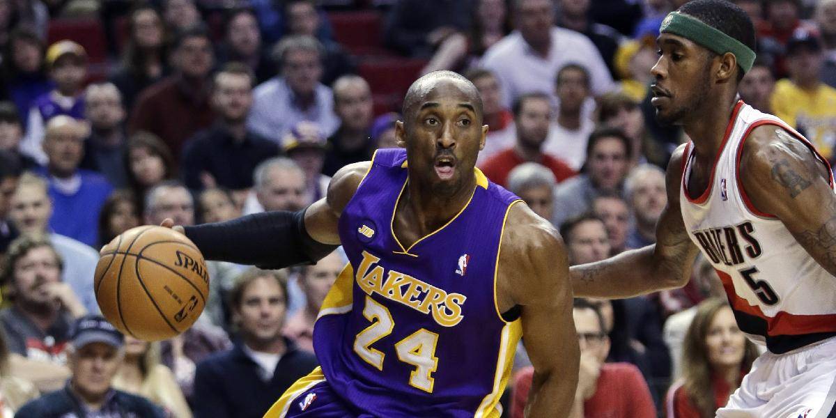 Kobe Bryant 47 bodmi priblížil Lakers k play-off
